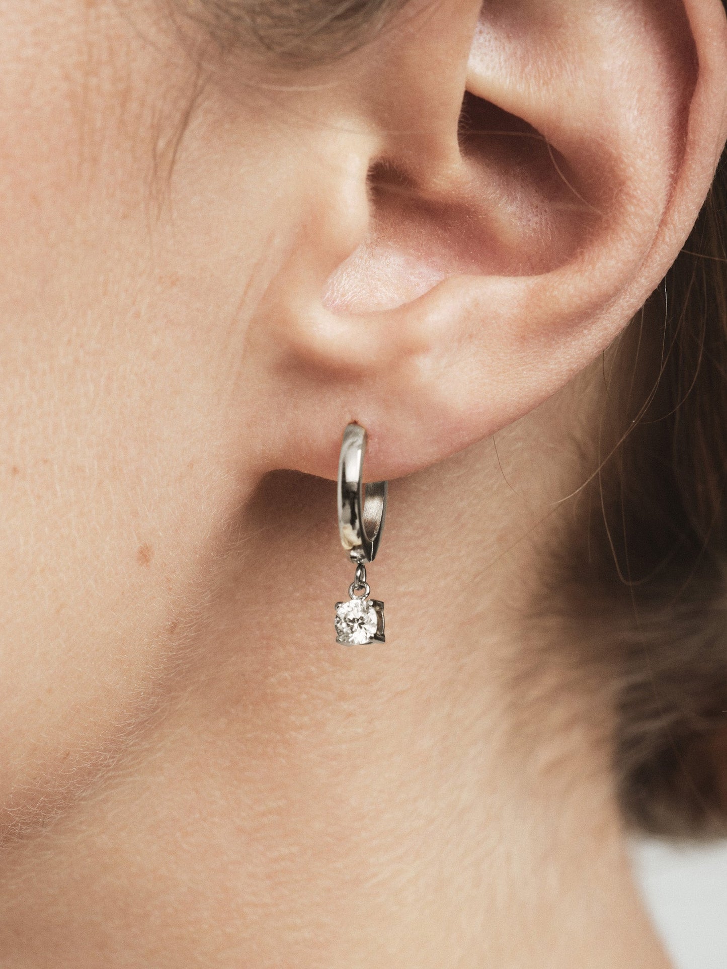 Jolie White Hoops