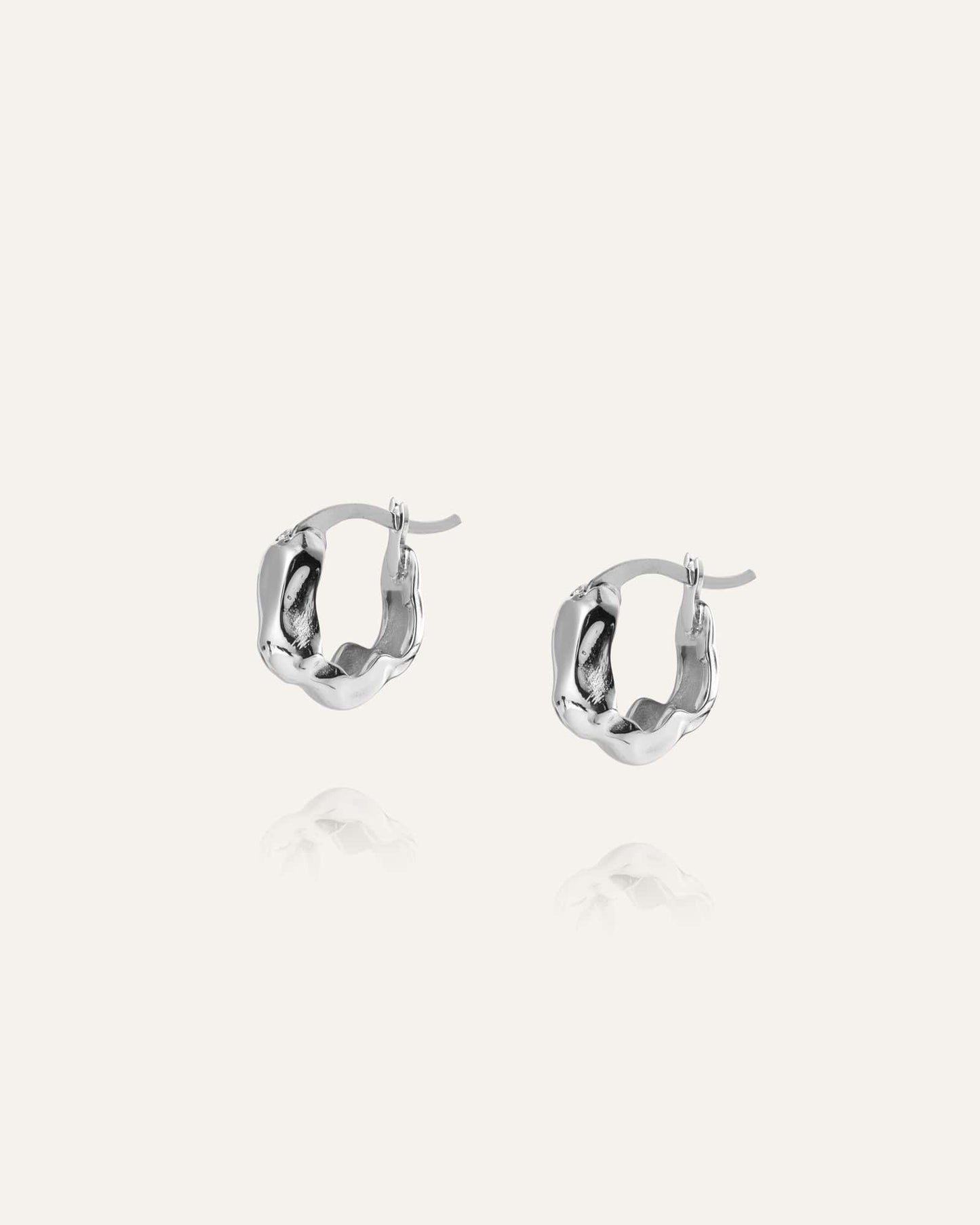 Wavy Bolded Mini Hoops