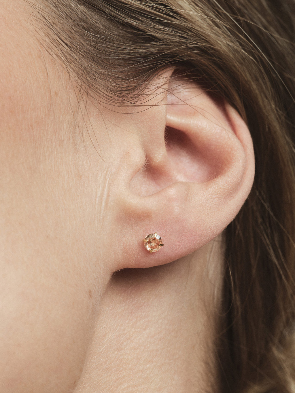 Jolie Champagne Medium Studs