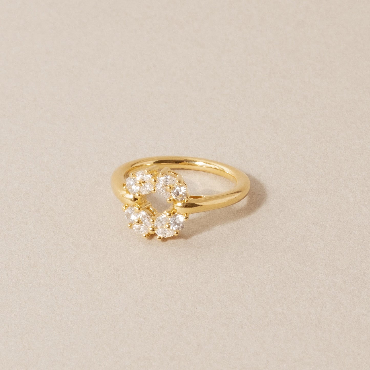 Adore Ring Gold