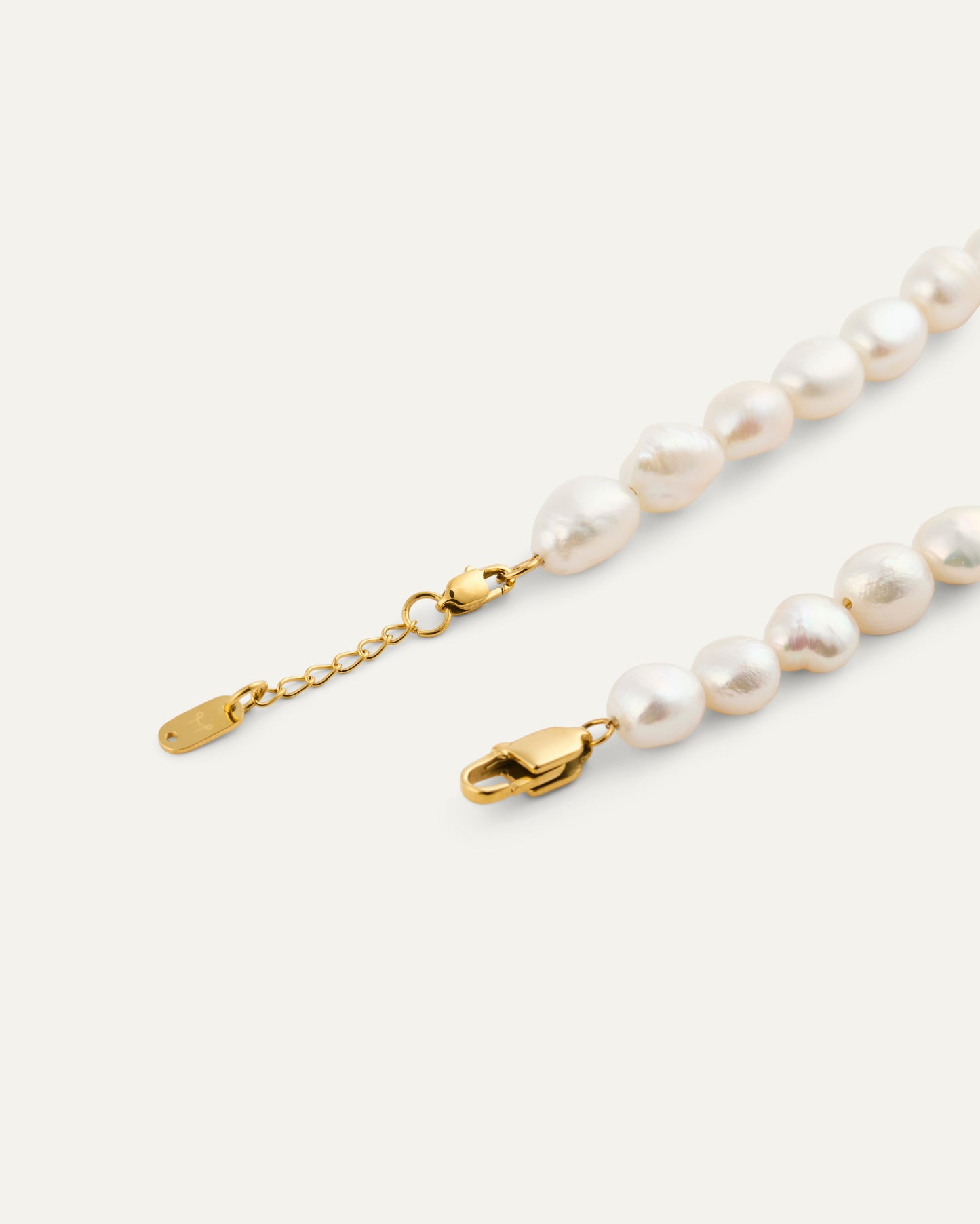 Aura Pearl Necklace