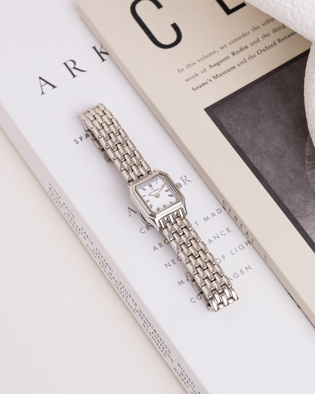 Classic Watch 25 mm