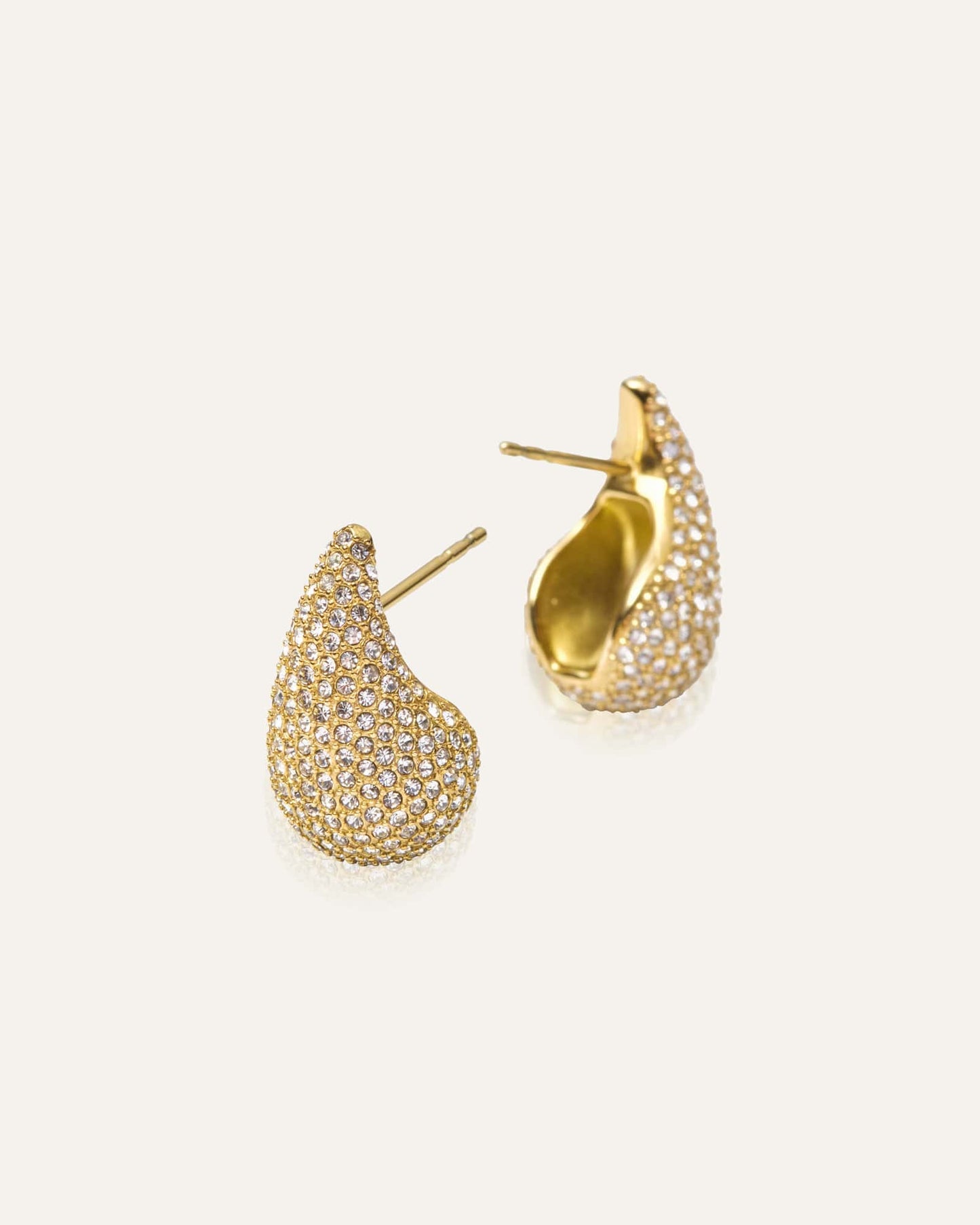 Pavé daring small gold earring