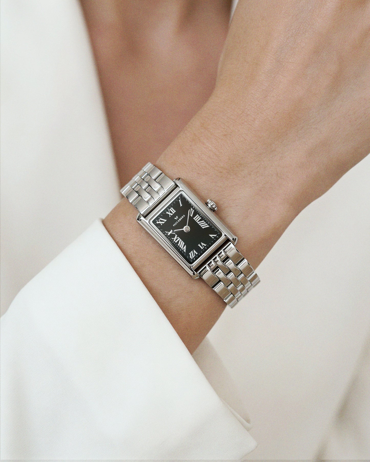 Timeless Noir Watch