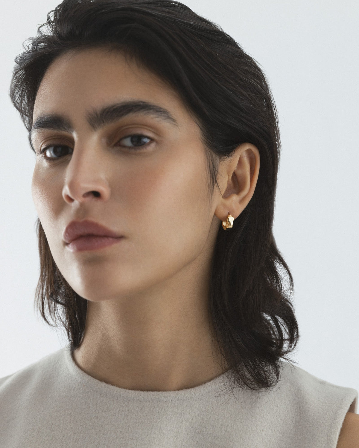Wavy Bolded Mini Hoops