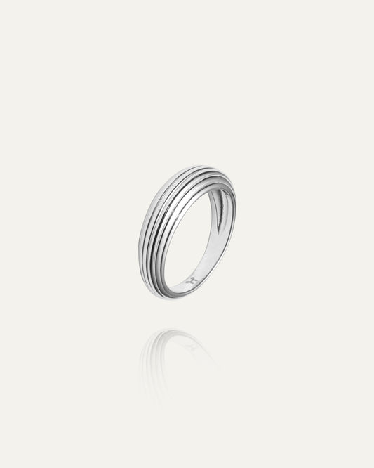 Edge Ribbed Silver Ring