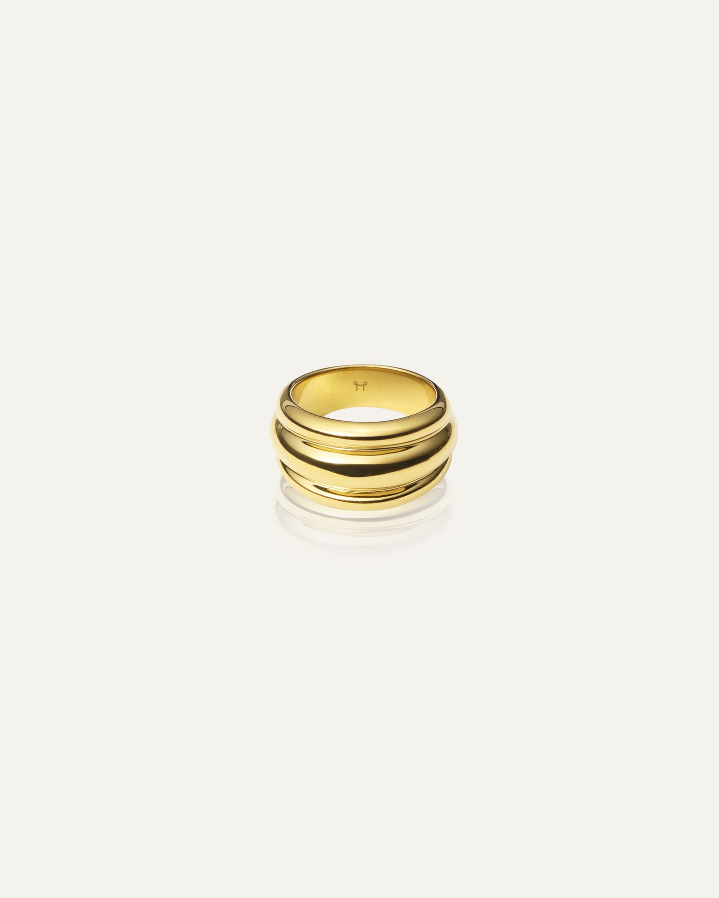 Deco Ribbed Gold Ring