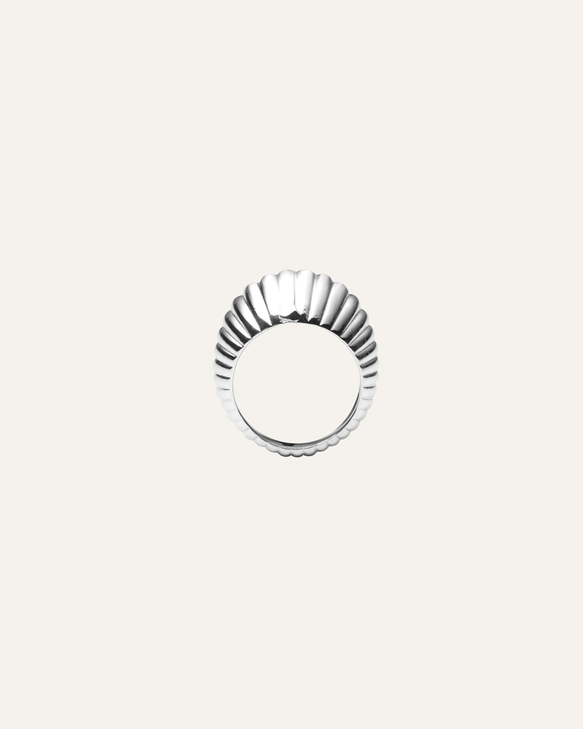 Henriette Ring