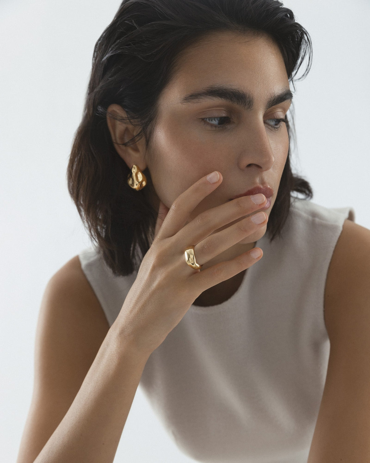 Wavy Bolded Large Ring